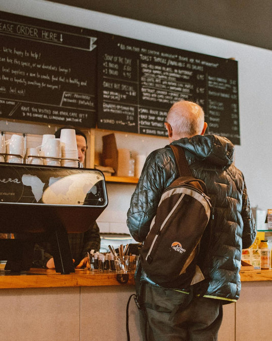 Comment les artisans peuvent transformer leurs avis clients en véritable moteur de croissance ?